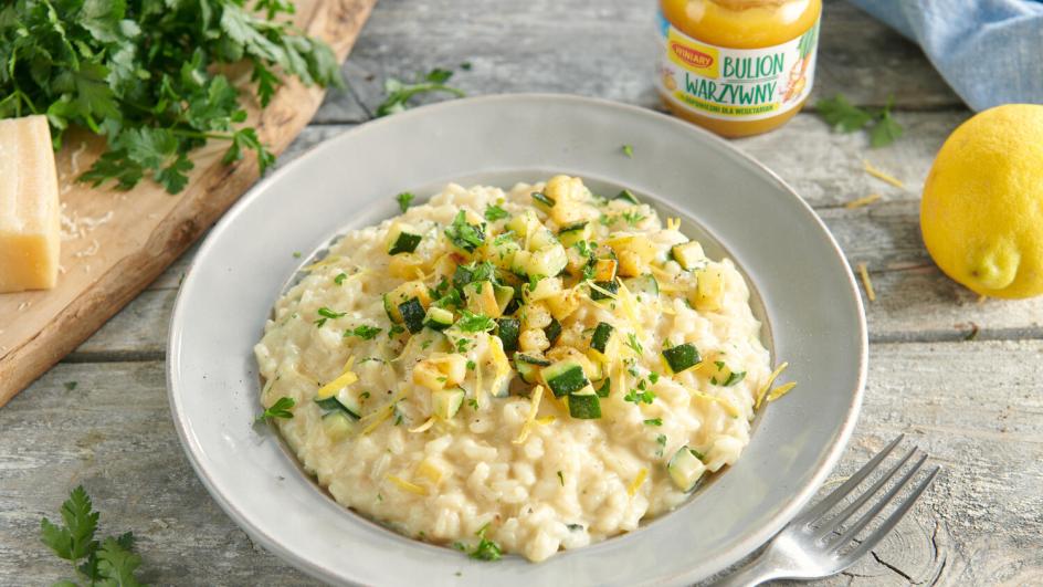 Rizoto s cuketou a citronovou kůrou
