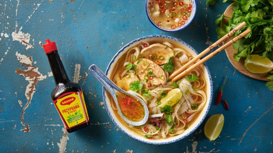 Vietnamská polévka Pho