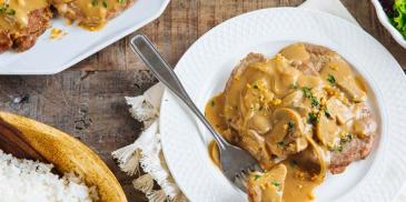 https://www.maggi.cz/sites/default/files/styles/ln_search_recipe_resultdesktop/public/srh_recipes/1423afbc57334ede03f29835057521df.jpg?h=1cfd0f79&itok=5WGBqKod