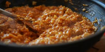 https://www.maggi.cz/sites/default/files/styles/ln_search_recipe_resultdesktop/public/srh_recipes/d06131faa708d5f6f1890f2f81d04be9.jpg?h=d1cb525d&itok=JCXdQU2b