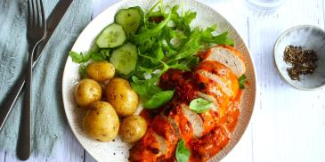 https://www.maggi.cz/sites/default/files/styles/ln_search_recipe_resultdesktop/public/srh_recipes/f9203433a8c3116d5787ba8208e1ca82.jpg?h=06ac0d8c&itok=aNxlijo0