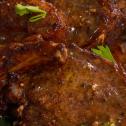 Pečená krkovička v medové marinádě s chilli a zázvorem