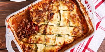Boloňské lasagne s cuketou a parmazánem